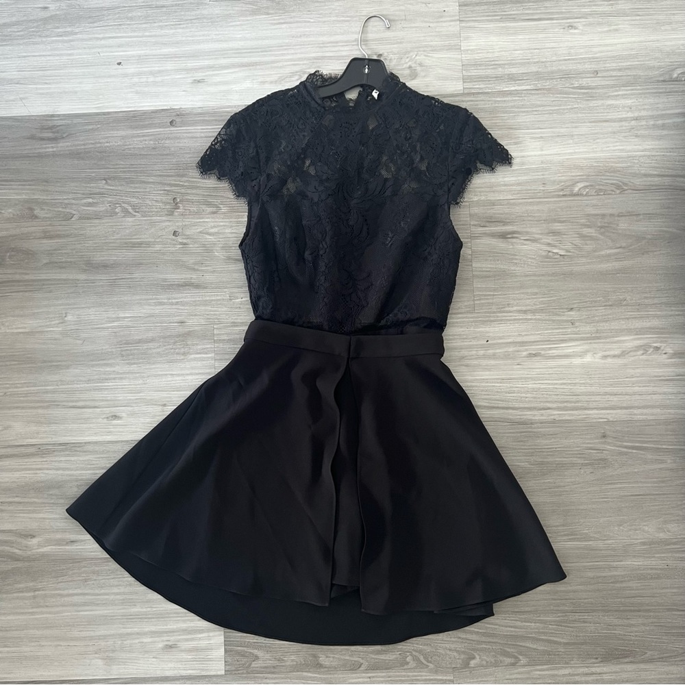 Alice & Olivia Romper Dress Size 4